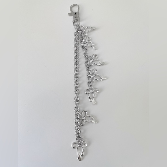 Silver Bow Bag Charm - Picture 5 of 5